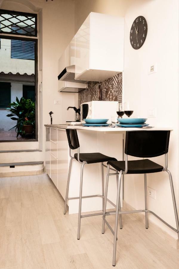 Il nido - Cozy studio apartment in Santa Croce Firenze Esterno foto